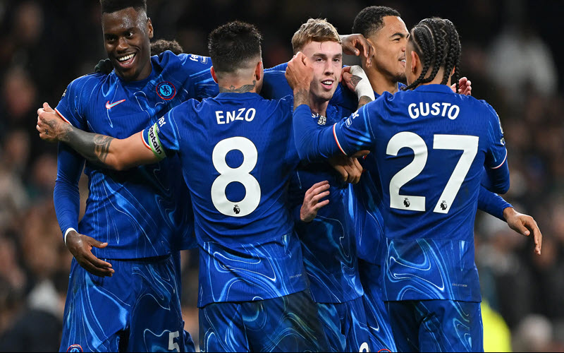 Chelsea đang cần 3 điểm để đua vô địch cùng Liver